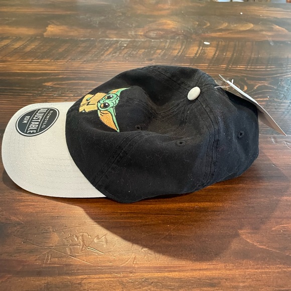 Disney Star Wars Men Mandalorian Baby Yoda Grogu Hat Baseball Cap Adjustable NWT - Picture 7 of 7